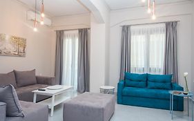 Comfy & Modern Apartment In The Heart Of Heraklion