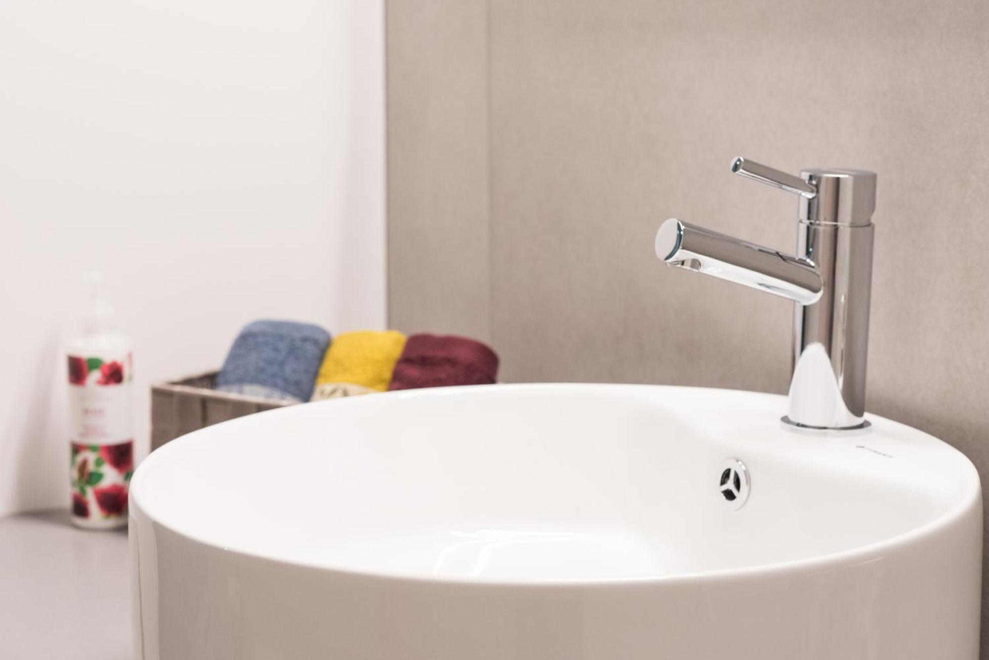 Comfy & Modern Apartment In The Heart Of Heraklion Exterior foto